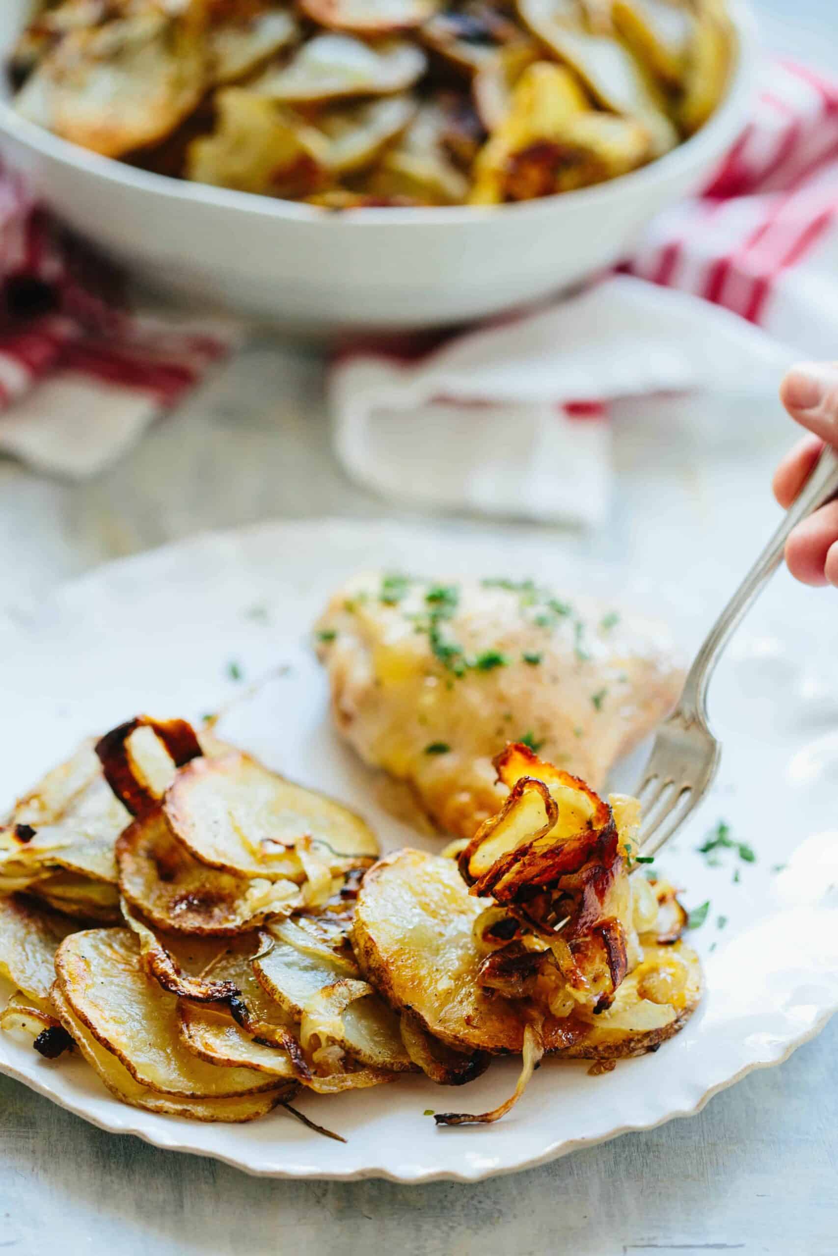 Roasted Potatoes With Onions 